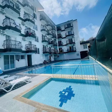 Apartment Pool