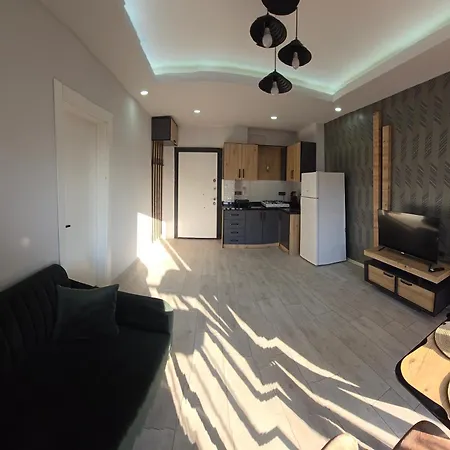 Pool Apartment *